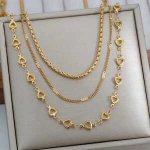 Elegant Gold Heart Necklace Set